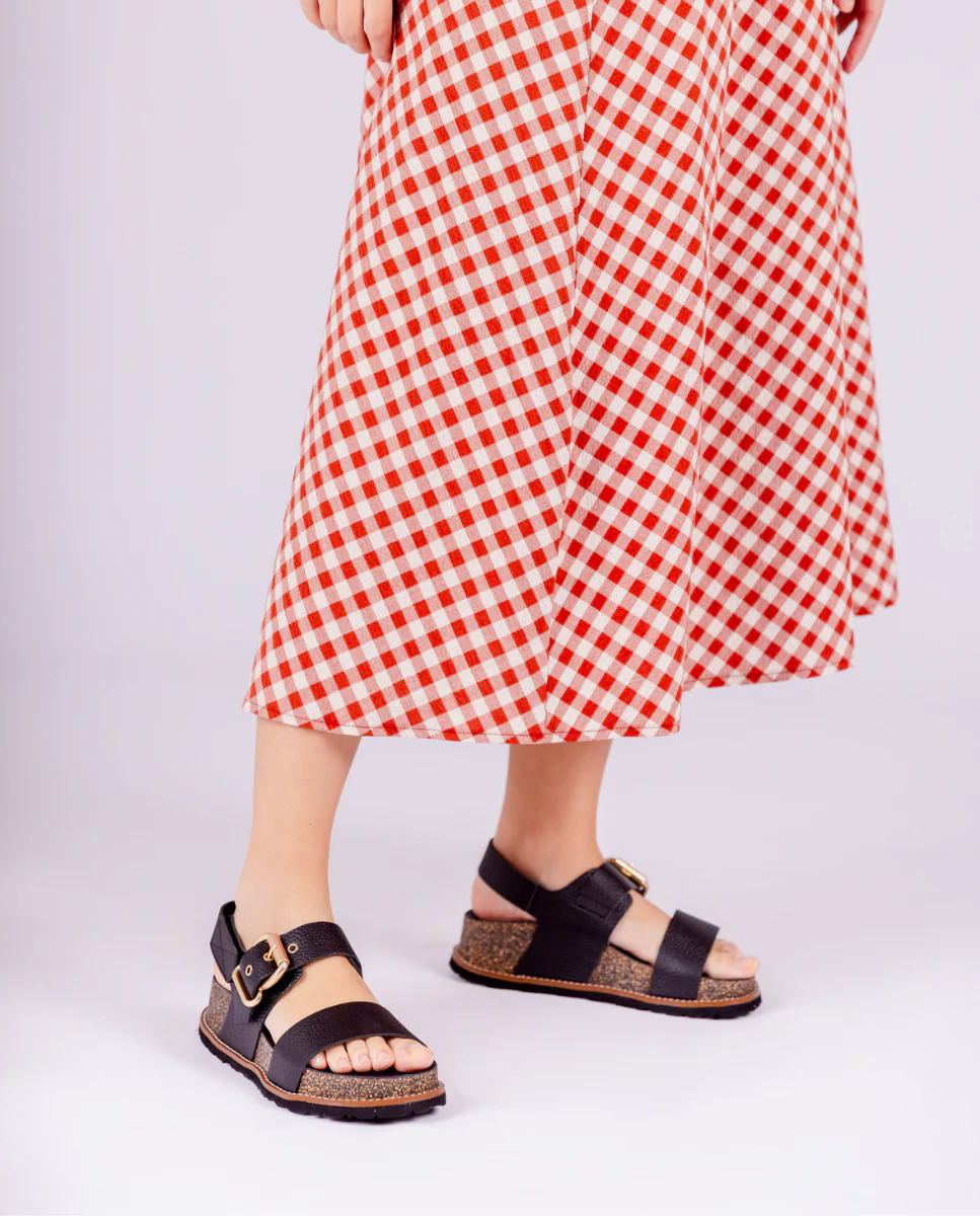 Sandalia de plataforma OCA-254 negro