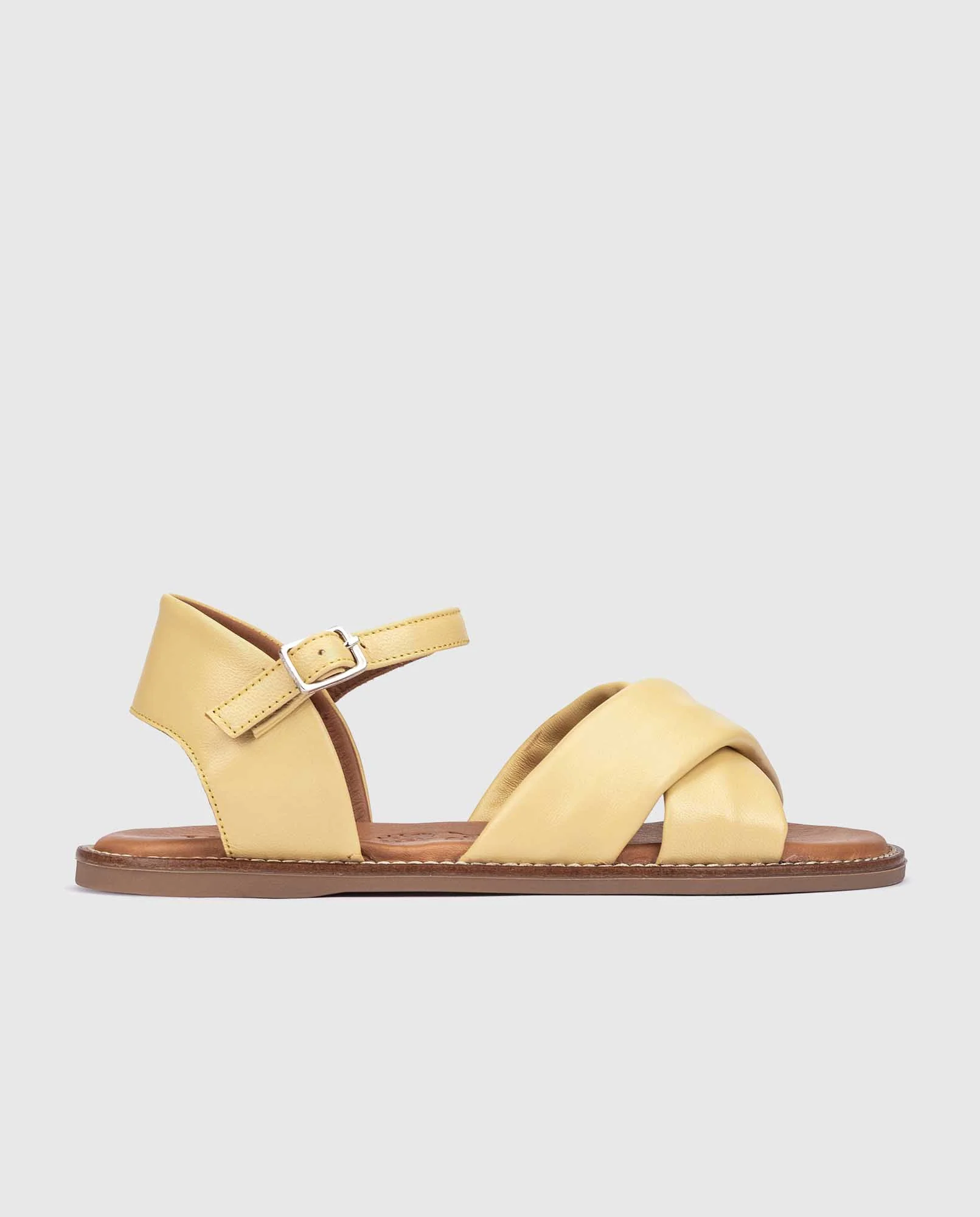 Sandalia plana Vera 003 amarillo
