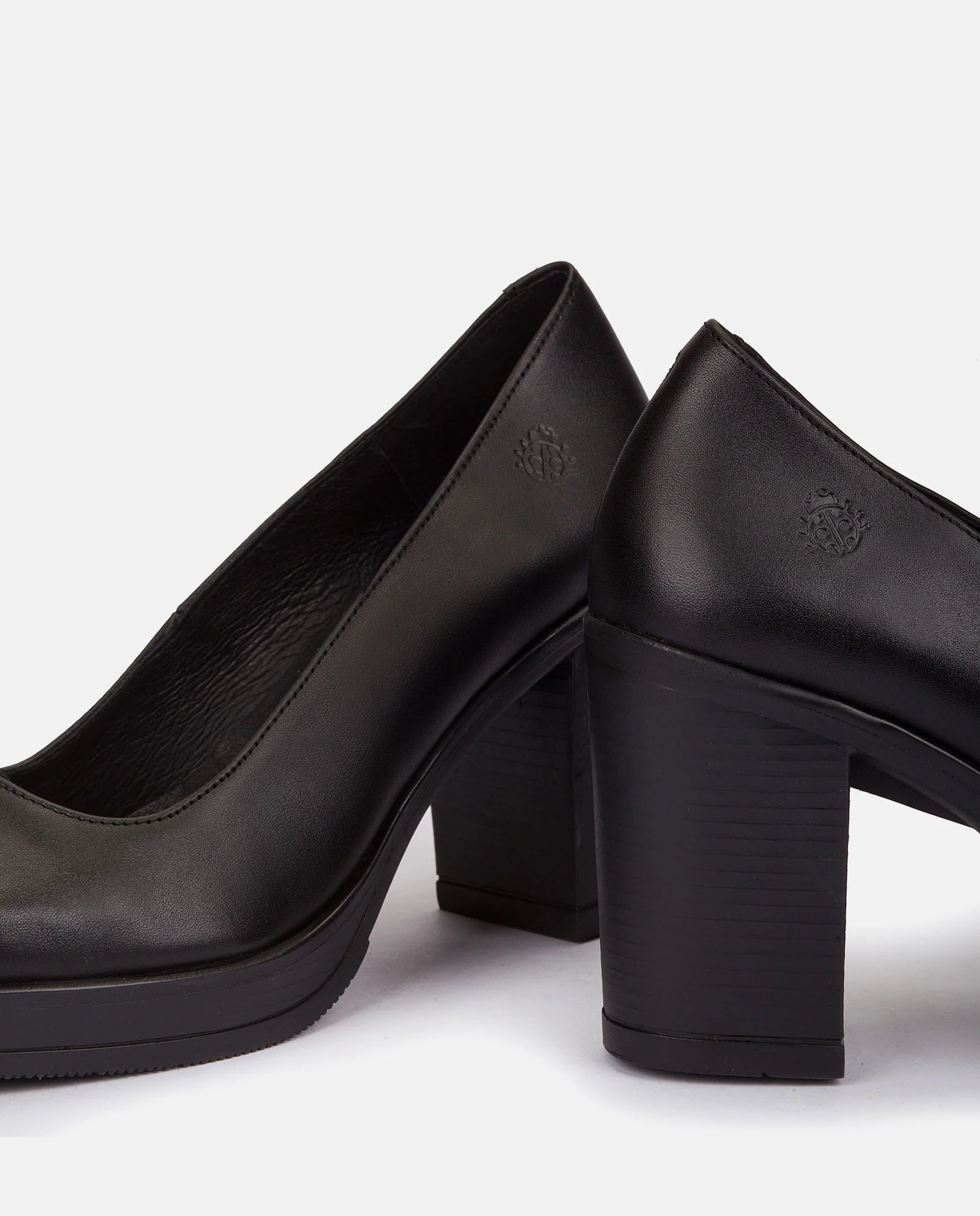 Zapato de tacón PILSEN-007 NEGRO - Image 3