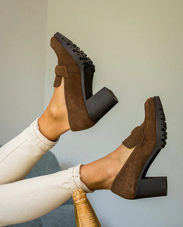 Zapato de tacón PRAGA-013 marrón